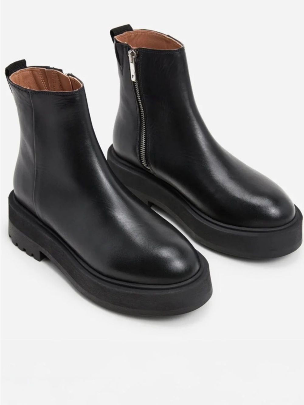 NWT Assia Cuir Noir Boot by Flattered